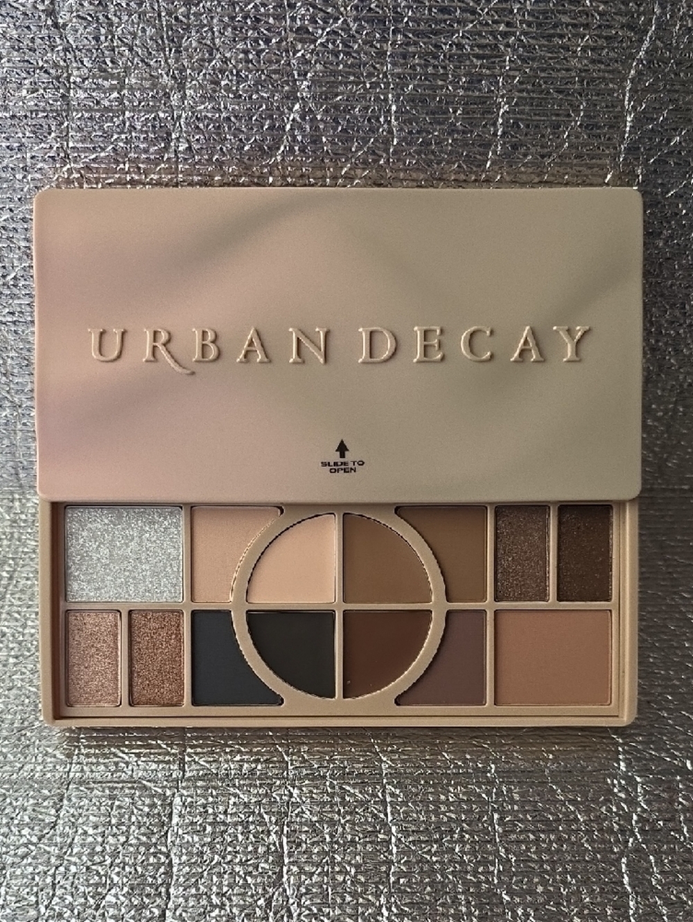 Urban Decay Naked Shaped Eyeshadow Palette - Pink Gradient Packaging